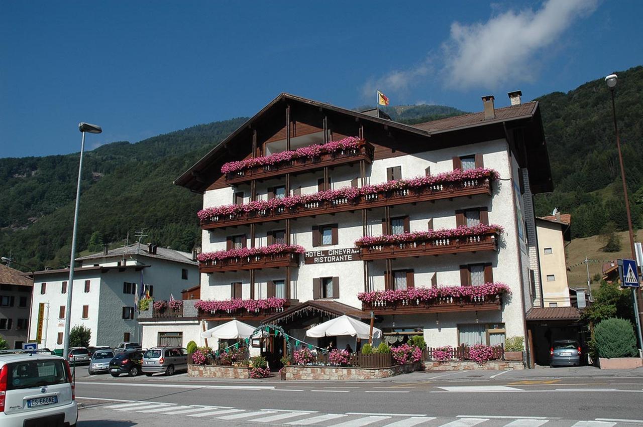 Albergo Ginevra Roncone Exterior foto