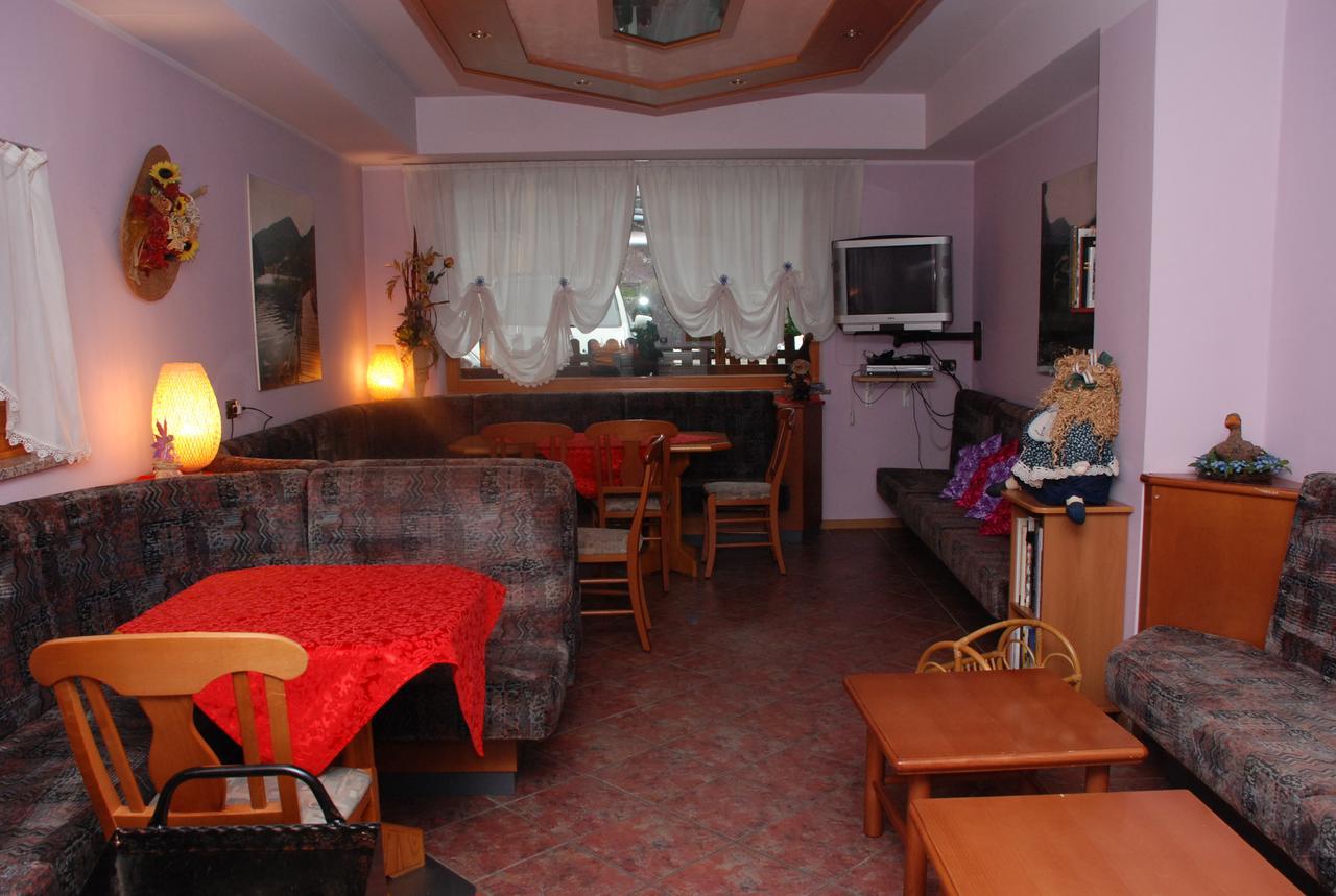 Albergo Ginevra Roncone Exterior foto